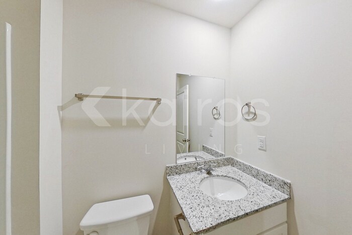 Building Photo - 342 Ironwood Ct