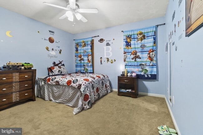 Building Photo - 144 Edgar Rd