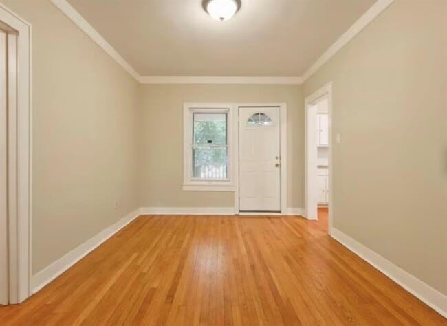 Building Photo - 4018 Garrott St
