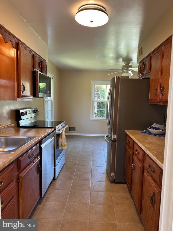 Building Photo - 1700 Prelude Dr