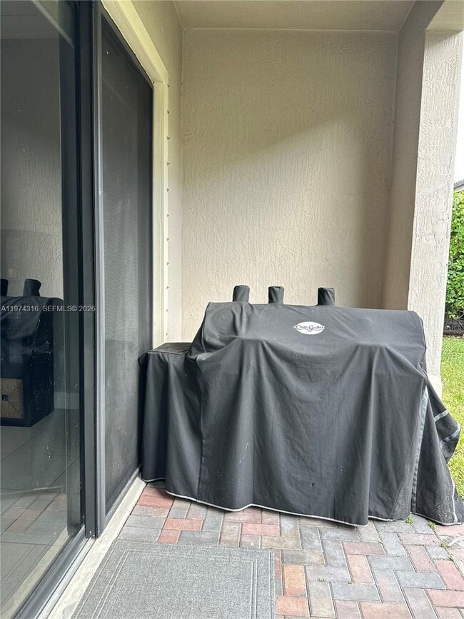 Building Photo - 3278 W 97th Terrace