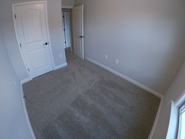 Building Photo - Townhome in the center of Hartsville!!