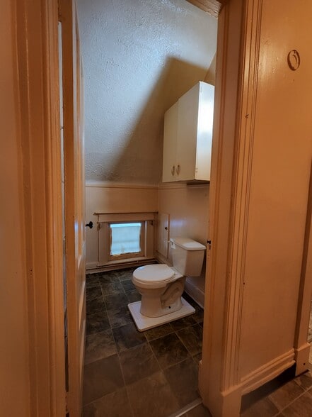 Bathroom - 490 Ames St