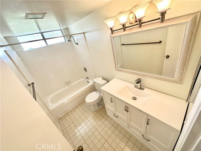 Building Photo - 239 Via Socorro