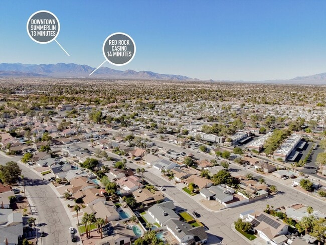 Building Photo - 6287 W Katella Ave