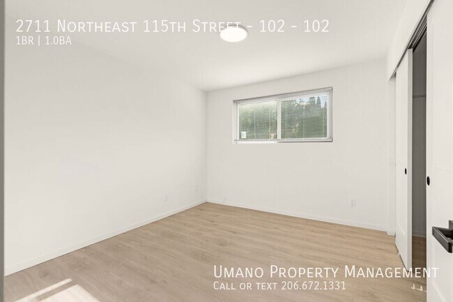 Building Photo - 2711 NE 115th St