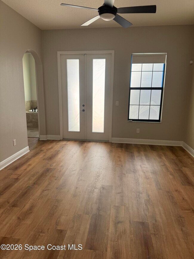 Building Photo - 2723 Rodina Dr