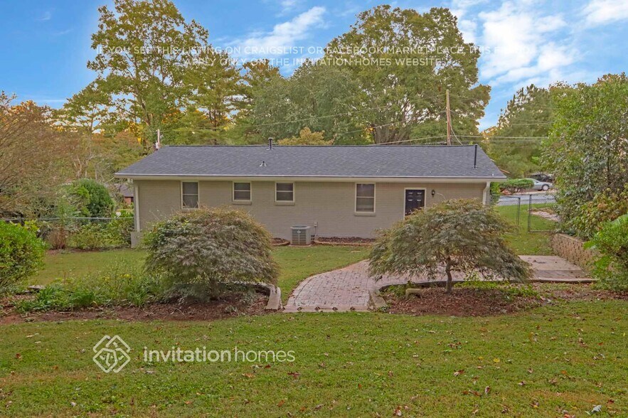 Building Photo - 1455 Colony E Cir