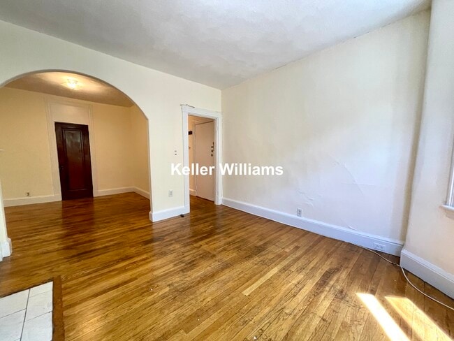 Building Photo - 50 Saint Germain St