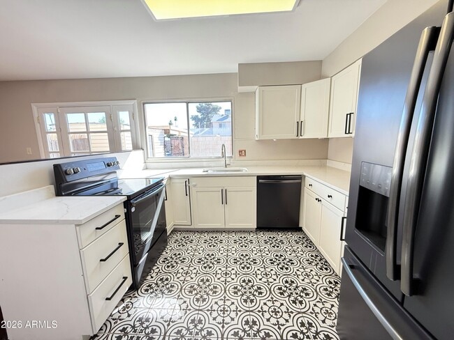 Building Photo - 1234 E Baker Dr