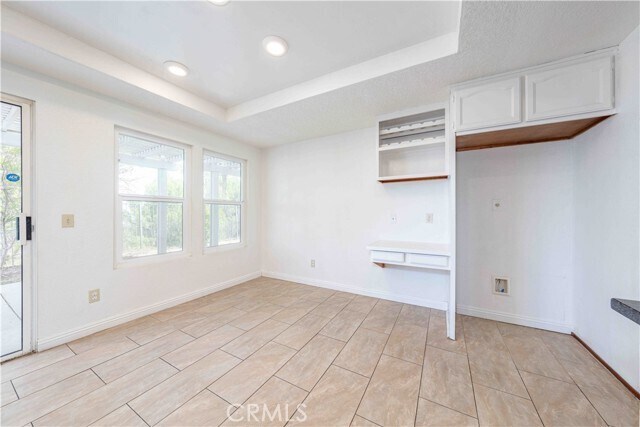 Building Photo - 2985 Amber Dr