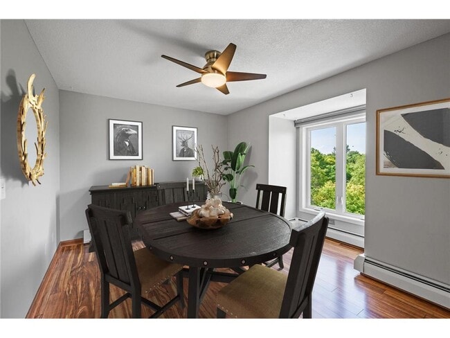 Building Photo - 450 Ford Rd