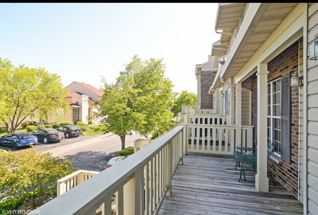 Primary Photo - 544 W Parkside Dr