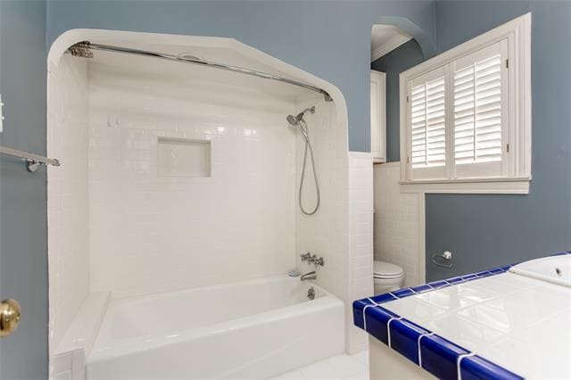 Building Photo - 5546 Morningside Ave