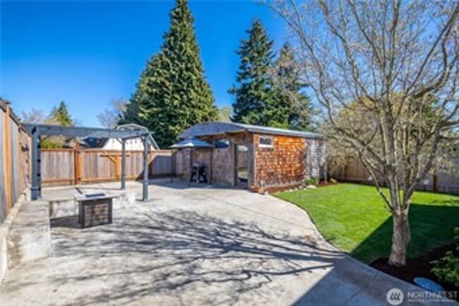 Building Photo - 5Bd/2Ba Seattle House