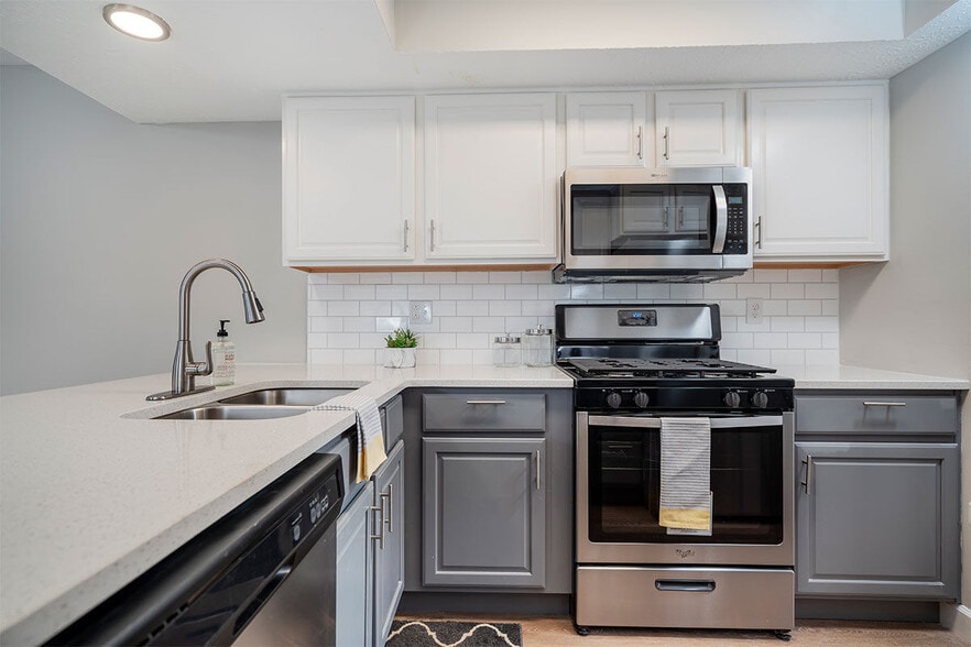 Mason Row Townhomes 2500 Hard Rd Dublin OH 43016 Apartment Finder