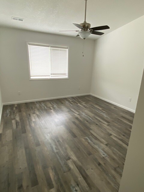 Building Photo - 3225 SW Clare Ave