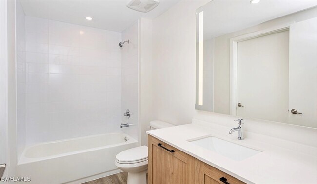 Building Photo - 22980 Vista Edera Cir