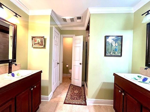 Building Photo - 17539 Morales Ln