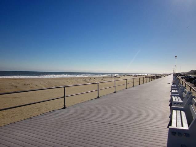 Building Photo - 706 Morven Terrace