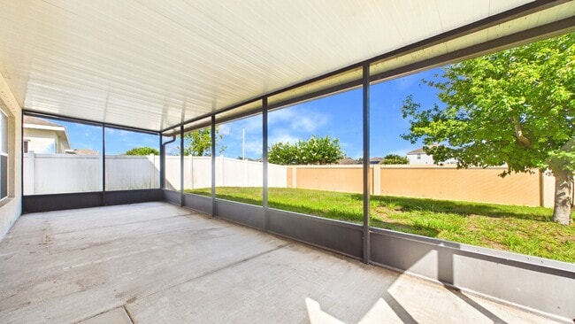 Building Photo - 4-Bedroom Home with Spacious Layout in Ayersworth Glen – Wimauma, FL