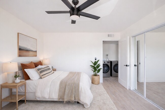 Building Photo - 5740 Camellia Ave