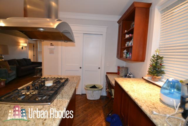 Building Photo - 1406 W Cornelia Ave