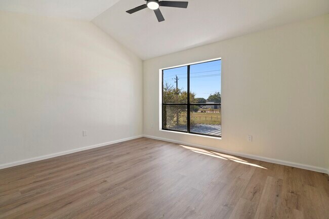 Building Photo - 2120 Wilcrest Dr