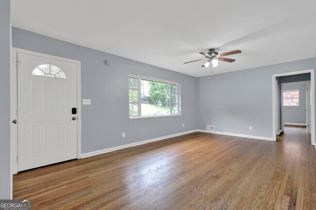 Building Photo - 2315 Shancey Ln
