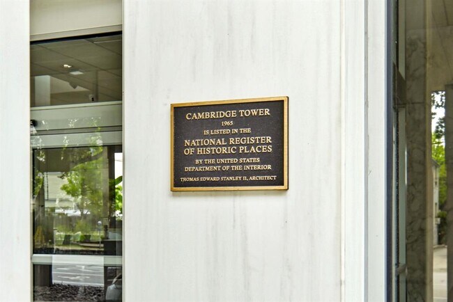 Building Photo - 1801 Lavaca St