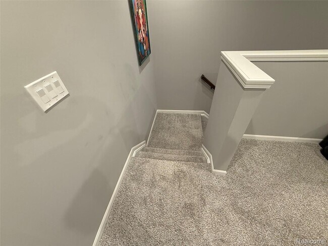 Building Photo - 4811 Broomfield Way