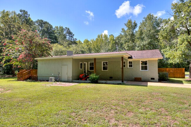 Building Photo - 3435 McCrays Mill Rd