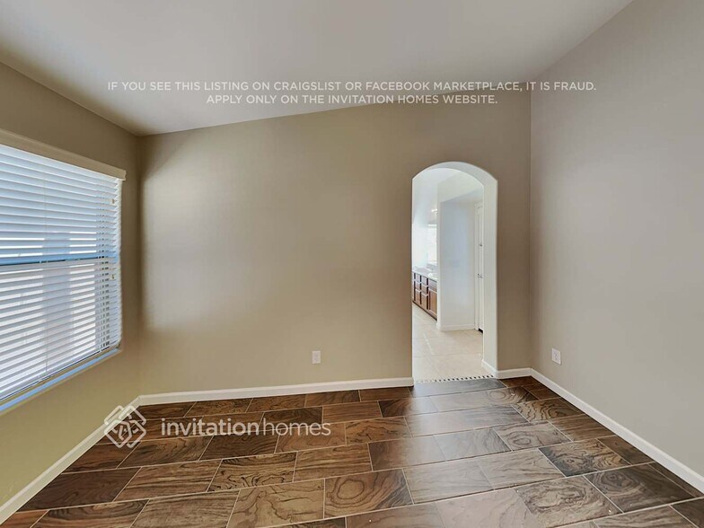 Building Photo - 34382 N Richardson Dr