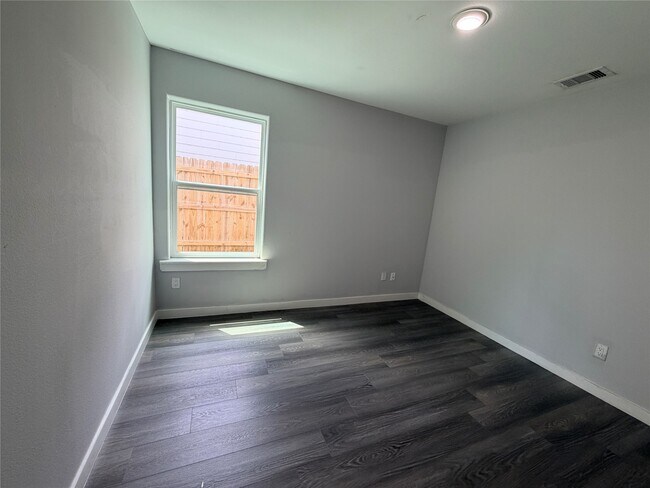 Building Photo - 8115 Denton St