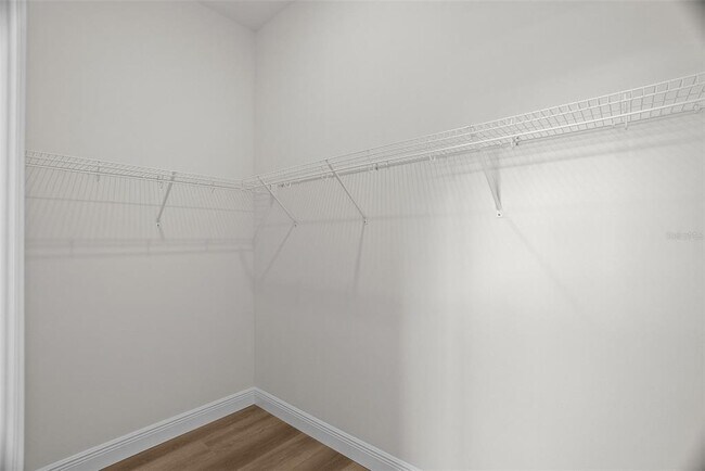 Building Photo - 4009 W Euclid Ave