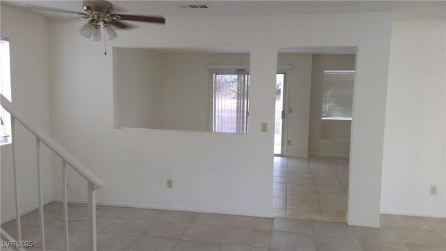 Building Photo - 1105 Overture Dr