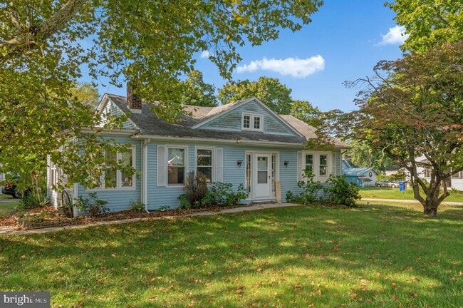 Building Photo - 2041 W Main St