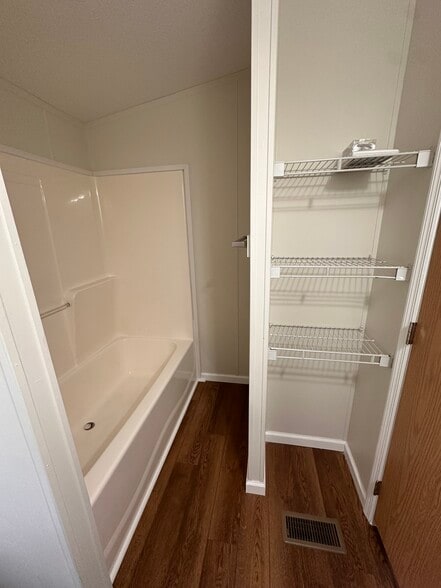 Building Photo - 5 Jacob Dr