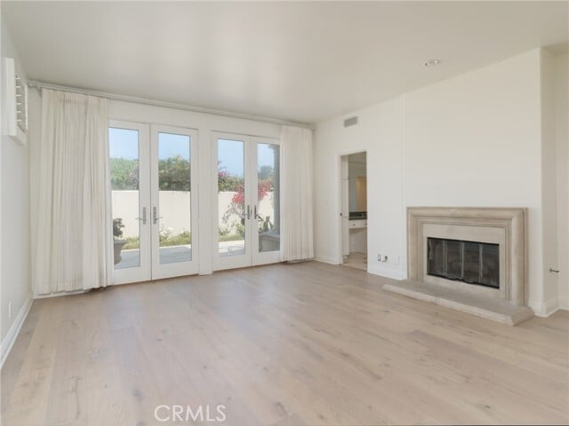Building Photo - 413 Paseo De La Concha