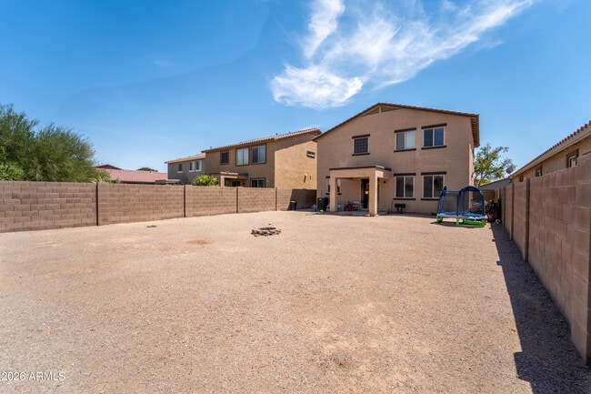 Building Photo - 42592 W Somerset Dr