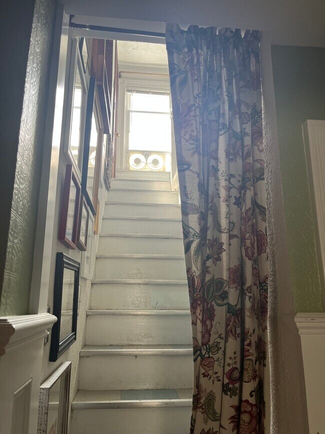Attic Stairs - 90 Franklin Ave