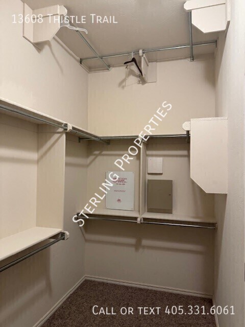 Building Photo - 13608 Thistle Trail