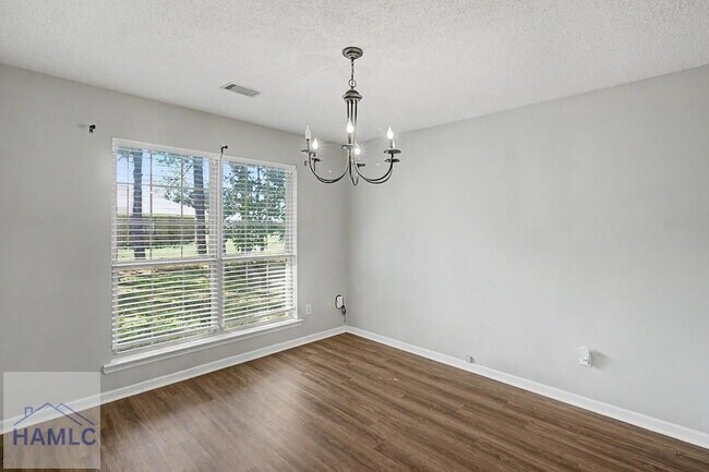 Building Photo - 1110 Cornett Ct