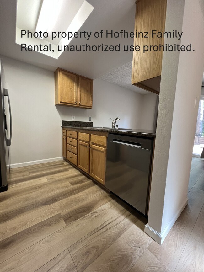 Building Photo - 6632 Markley Way