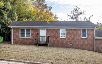 Building Photo - " 2-Bed Duplex on Large Lot- Off Street Parking"