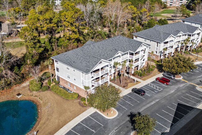 Building Photo - 5801 Oyster Catcher Dr