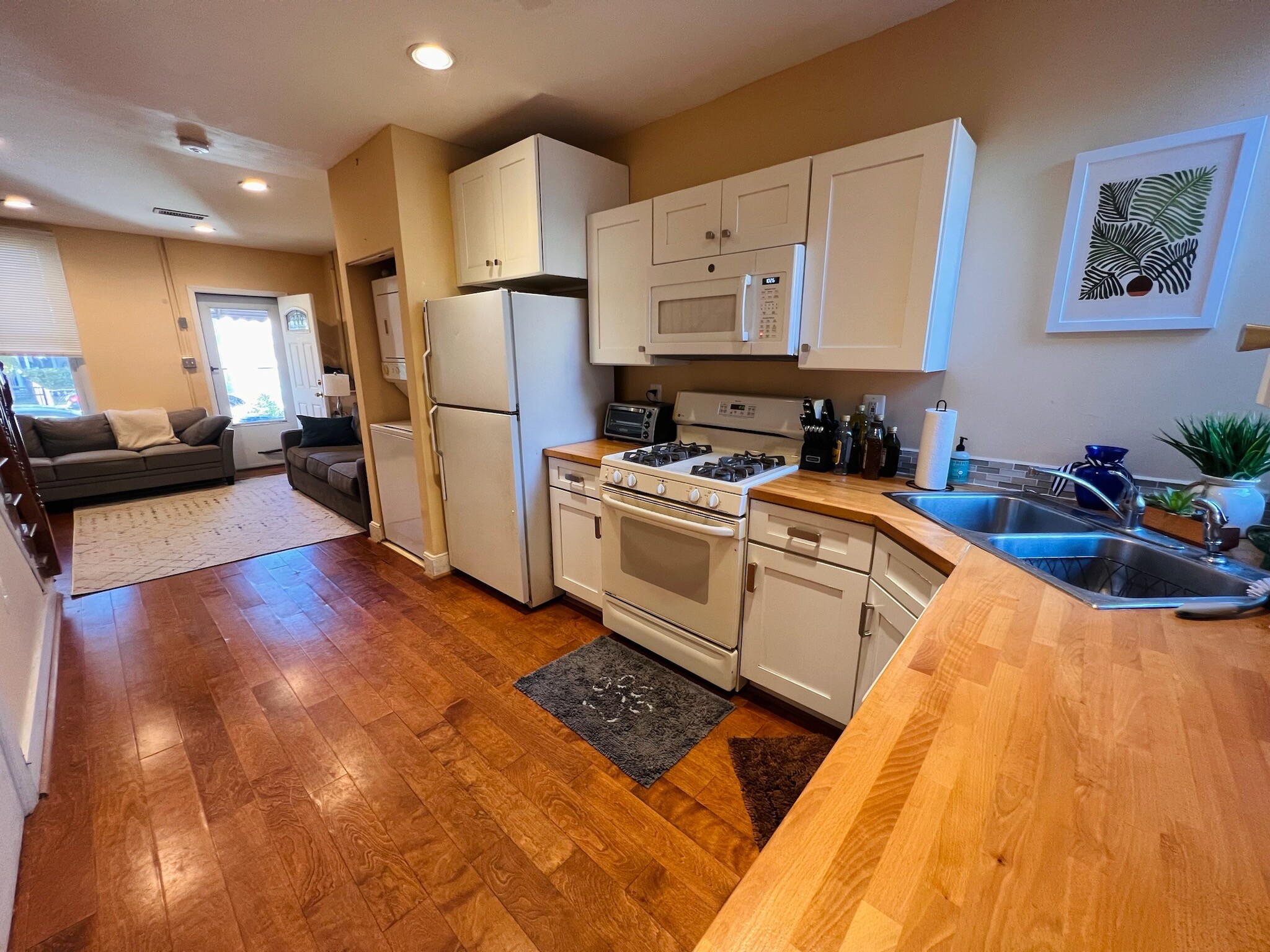 kitchen and Living Room - 3415 Hickory Ave