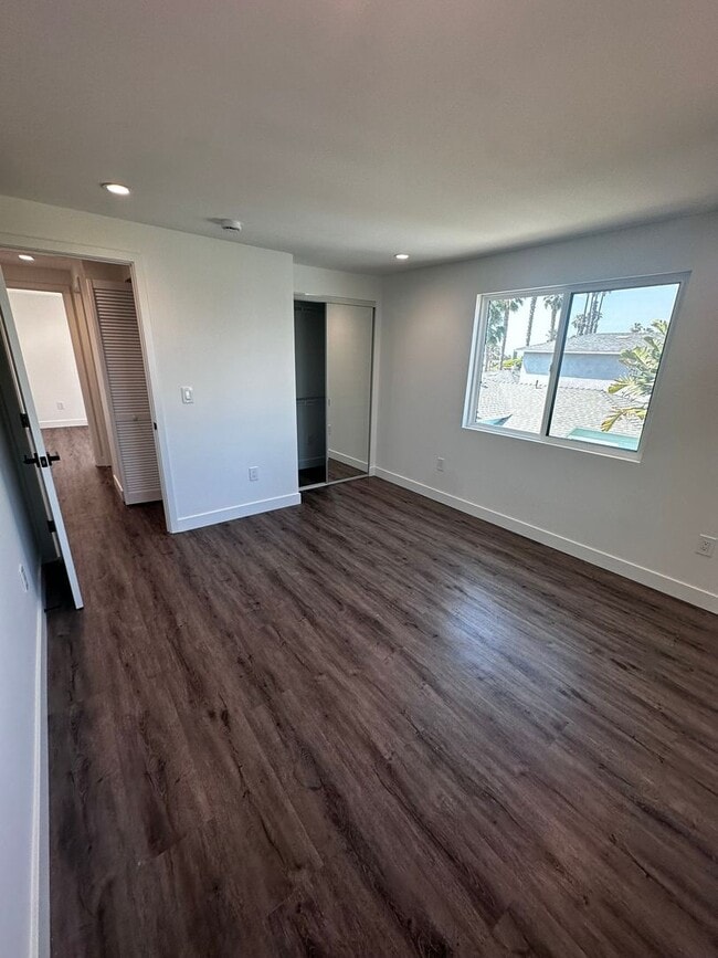 Building Photo - 611 Silver Strand Blvd
