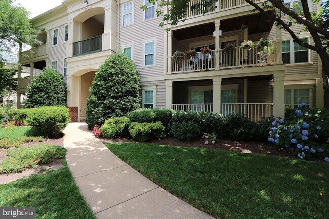 Building Photo - 15305 Diamond Cove Terrace