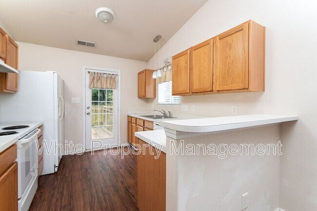 Building Photo - 2836 Oasis Ln